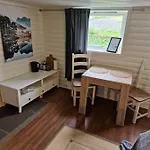 Séjour chez l'habitant Your Place To In Lofoten At Our Family House! Ballstad