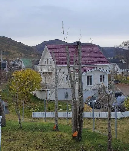 Alloggio in famiglia Your Place To In Lofoten At Our Family House! *